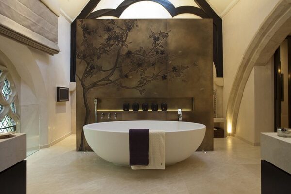 Nhà tắm của khách sạn 5 sao Dubai.