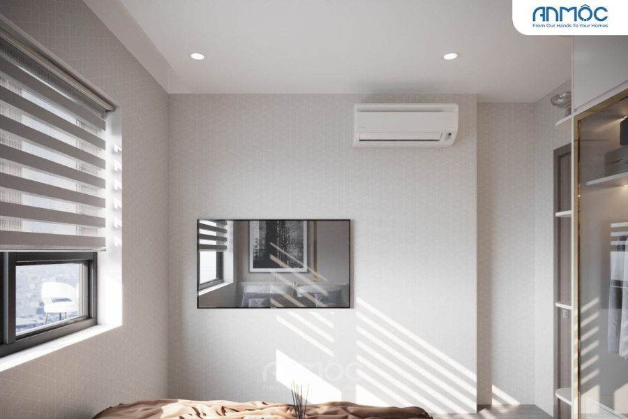 Tường đối diện giường ngủ với tivi treo tường, máy lạnh và rèm cửa cầu vòng, mang lại không gian giải trí và sự thoải mái.