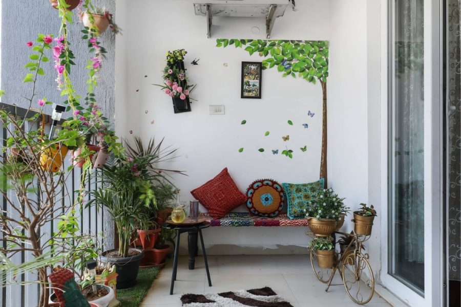 Logia sử dụng các vật liệu trang trí DIY
