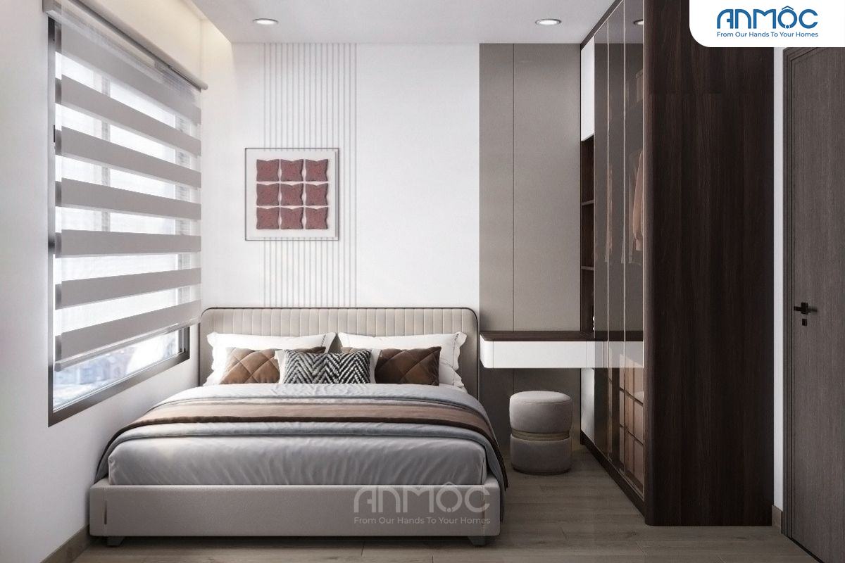 Phòng ngủ 1 với giường đôi bọc nệm be, tủ quần áo lớn màu nâu sẫm, và bàn trang điểm liền kề
