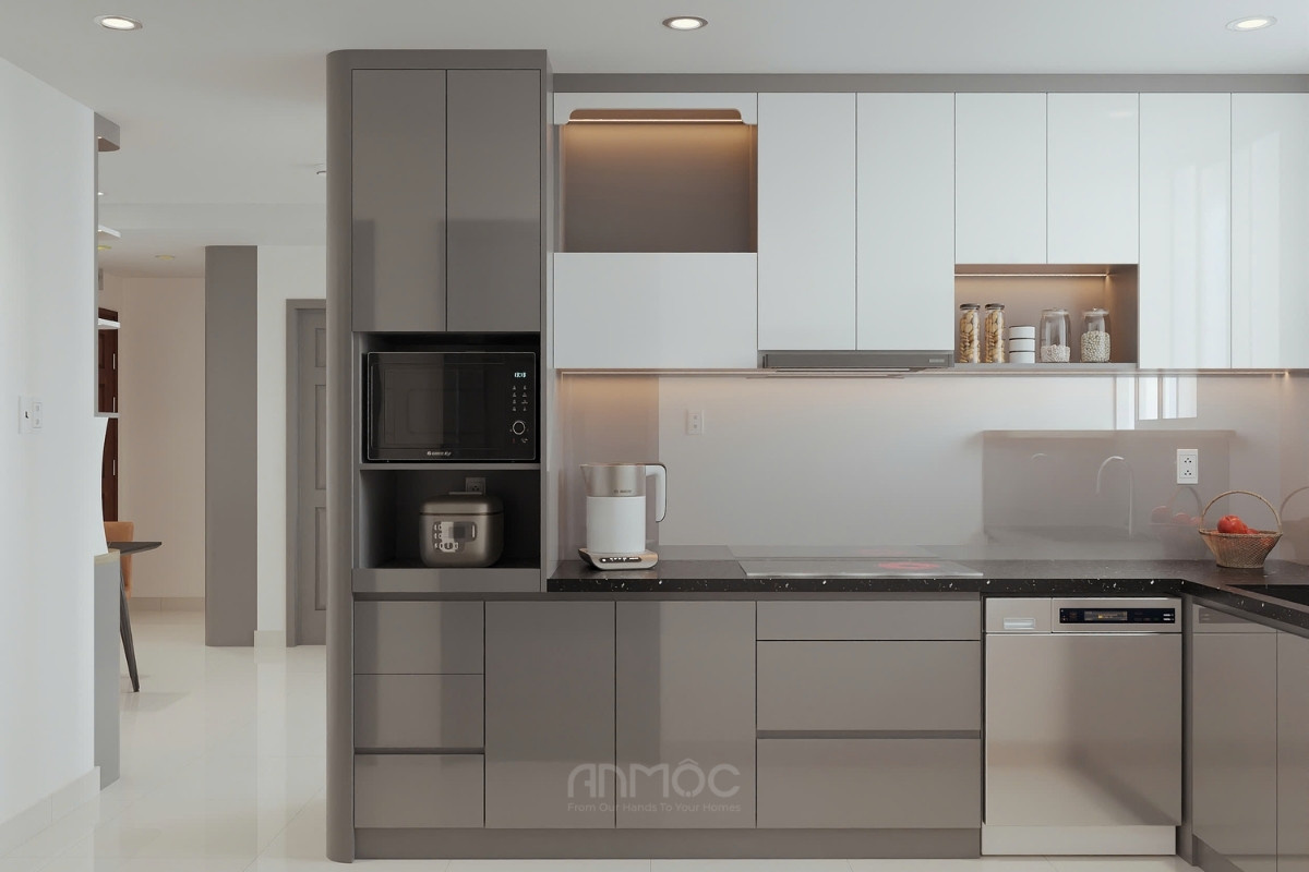 Hệ tủ bếp kịch trần hiện đại màu xám trắng, tích hợp kệ lò vi sóng và máy rửa bát