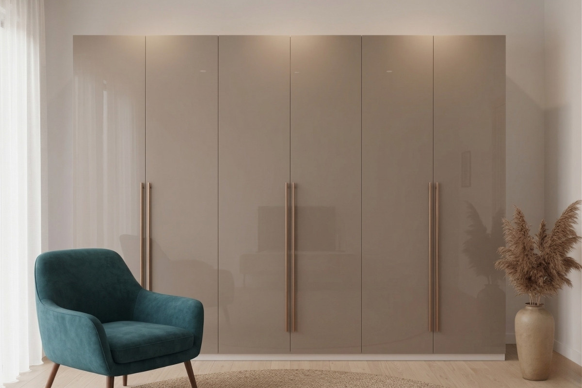 Thiết kế tủ quần áo nhựa kết hợp cánh acrylic